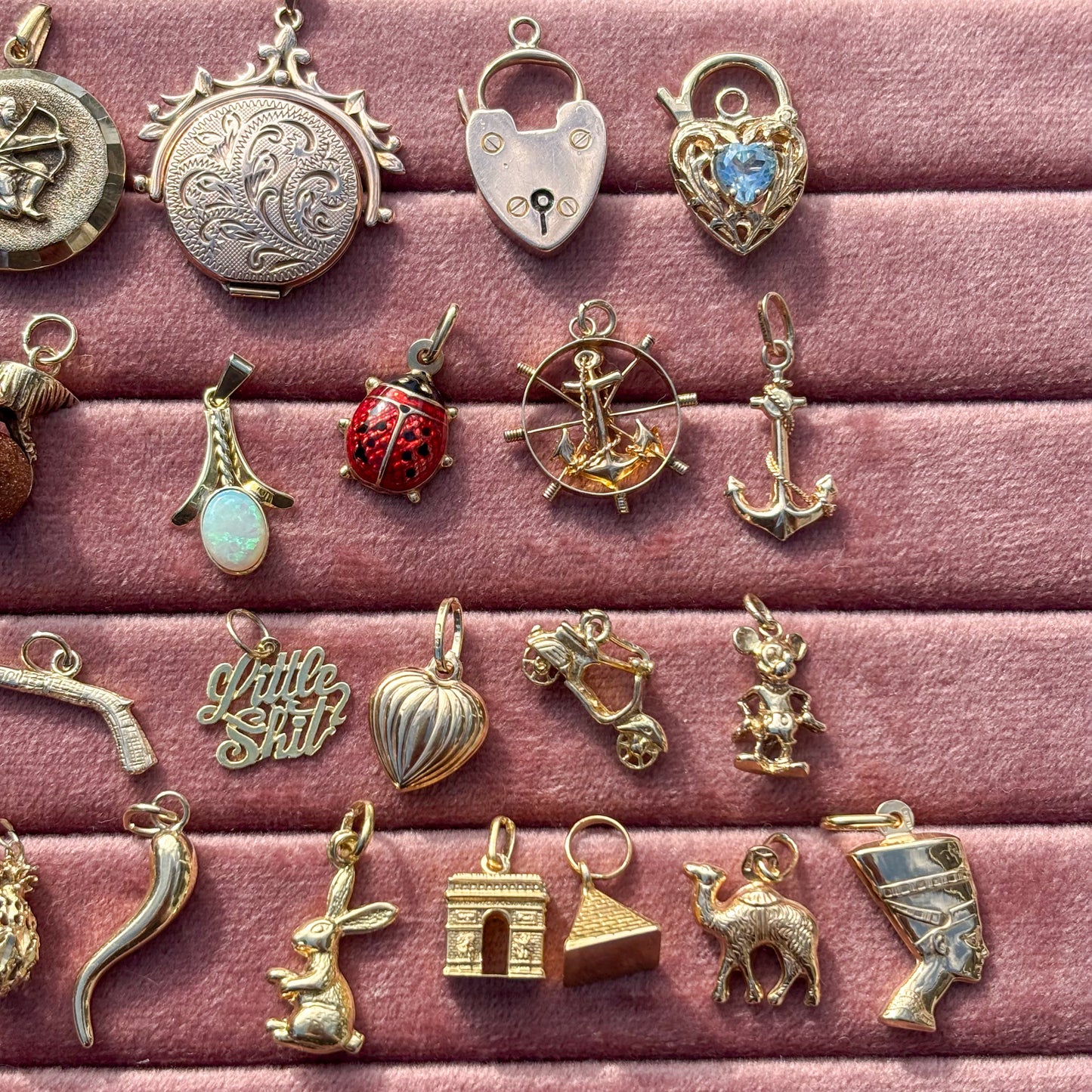 14K 3D bunny charm