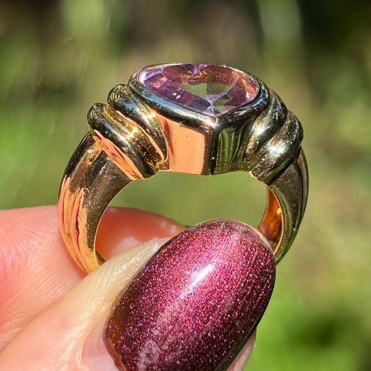 Chunky Vintage ribbed 18K Amethyst heart ring