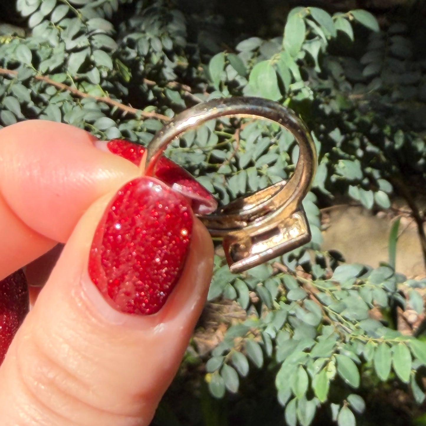 Vintage 9CT square bezel set Garnet ring