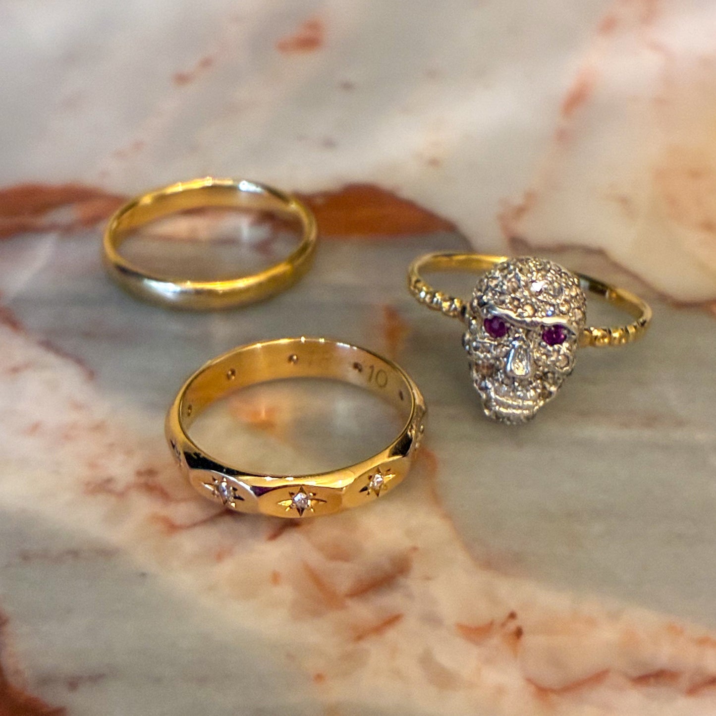 18CT gold, silver and Diamond encrusted Ruby eyed skull ring