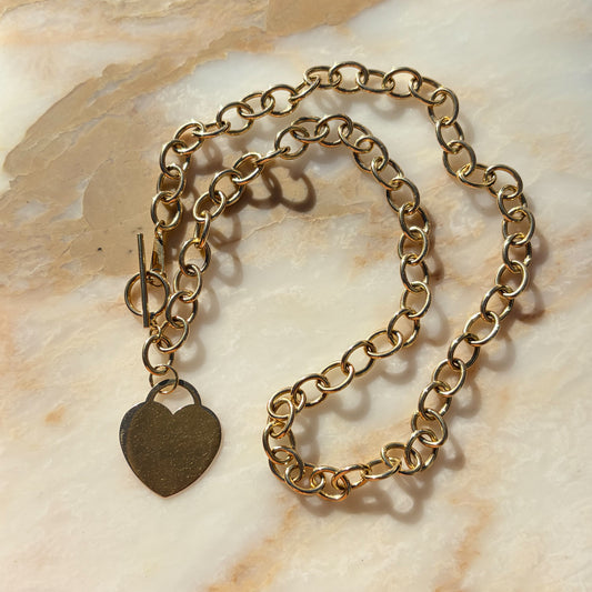 Chunky Vintage 9CT yellow gold heart toggle rolo chain.