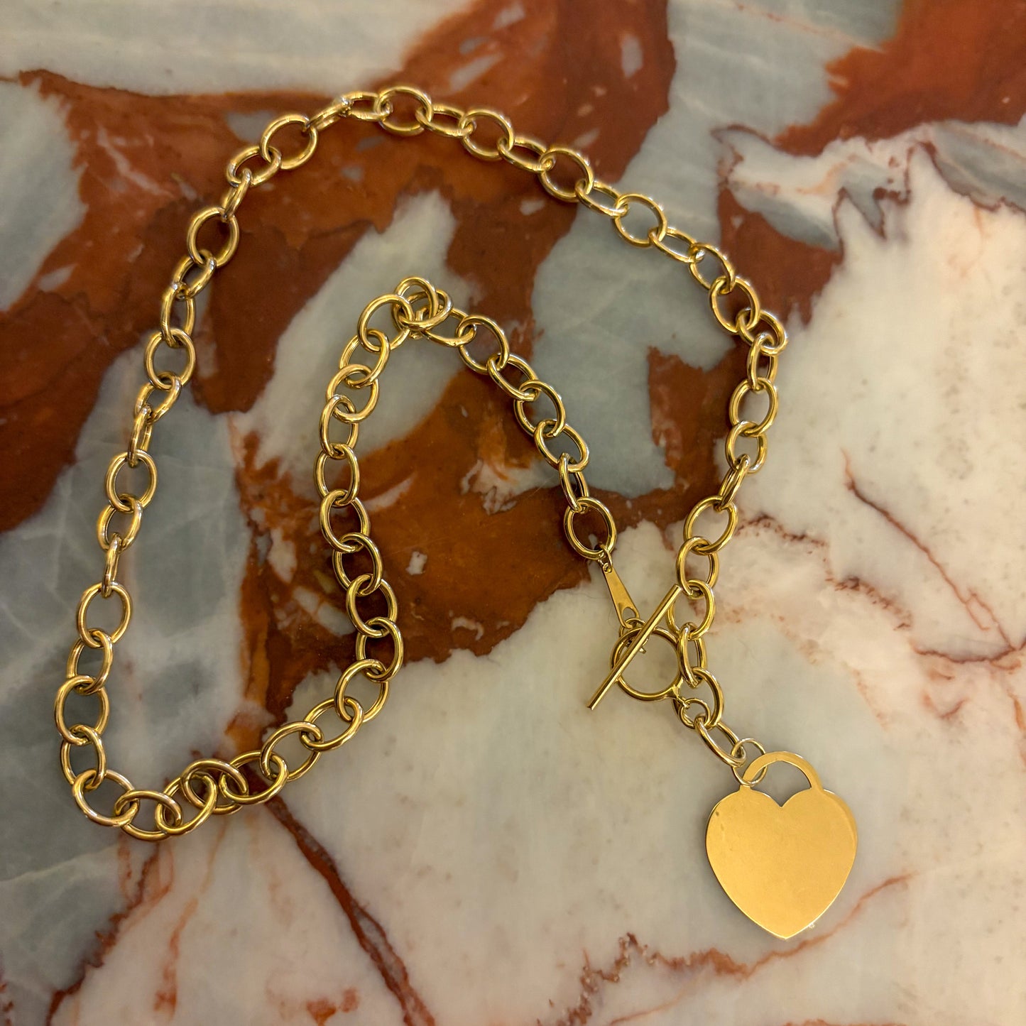 Chunky Vintage 9CT yellow gold heart toggle rolo chain.