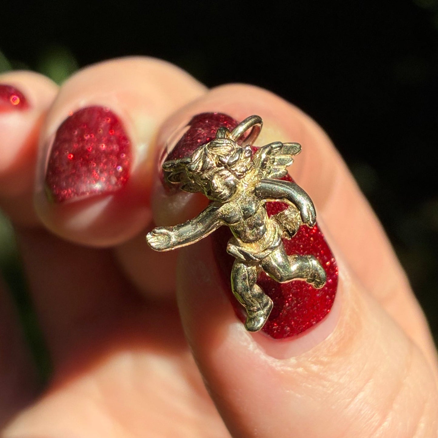 Vintage 3D SOLID 9CT cherub charm
