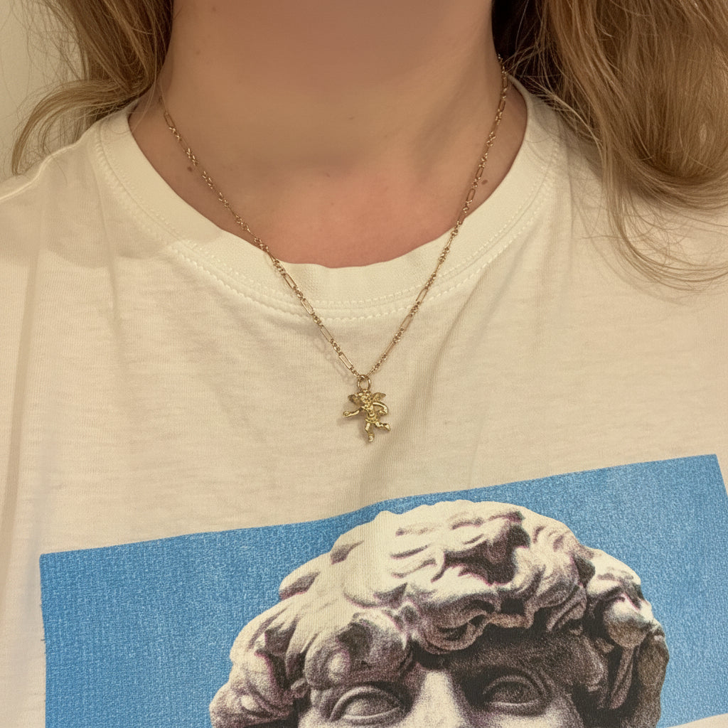 Vintage 3D SOLID 9CT cherub charm
