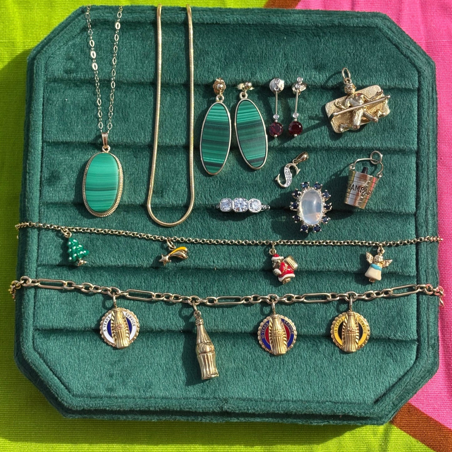 Vintage English 9CT oval Malachite pendant and fine oval link chain