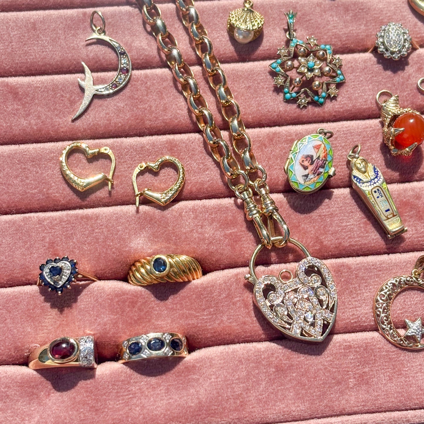 18K small heart hoops