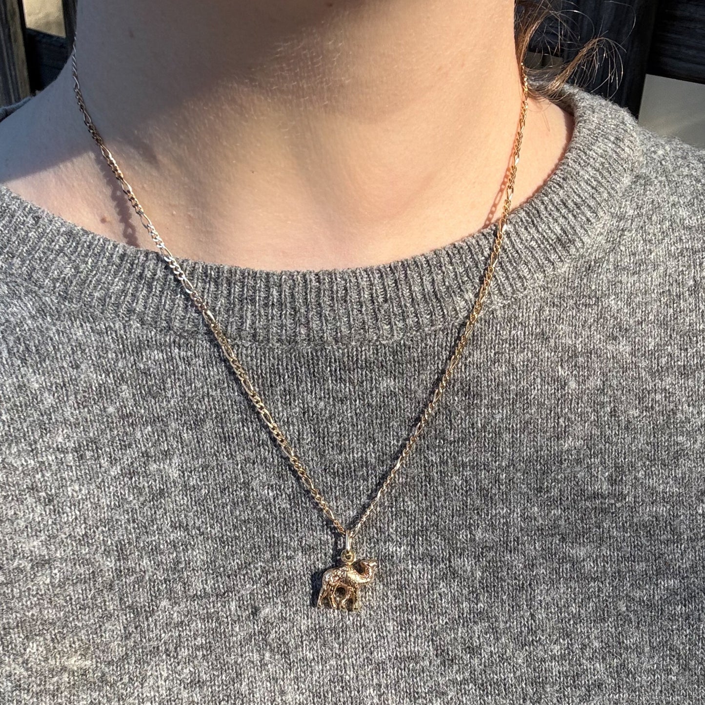 Vintage Italian UNOAERRE 9K 3D camel charm