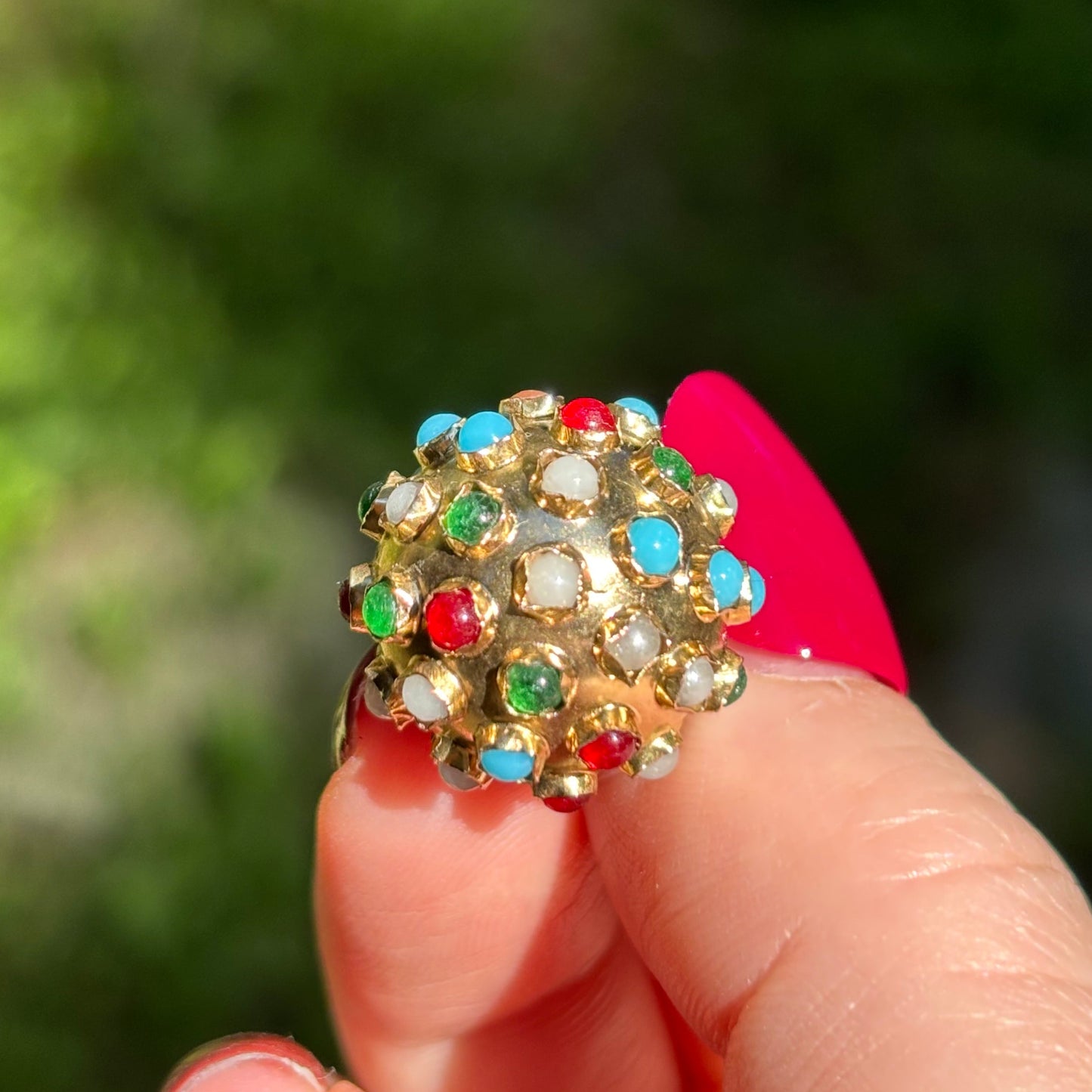 Vintage Medium 9CT Rainbow Sputnik
