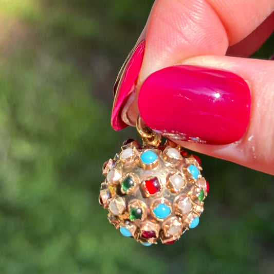 Vintage Medium 9CT Rainbow Sputnik