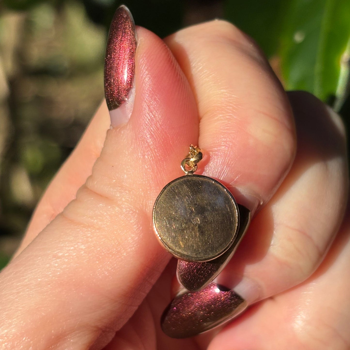 RARE 1970’s Vintage 18K and glass Portuguese mini Virgo charm