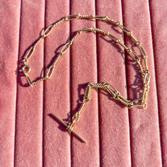Vintage 9CT stunning fancy rope trombone with Tbar