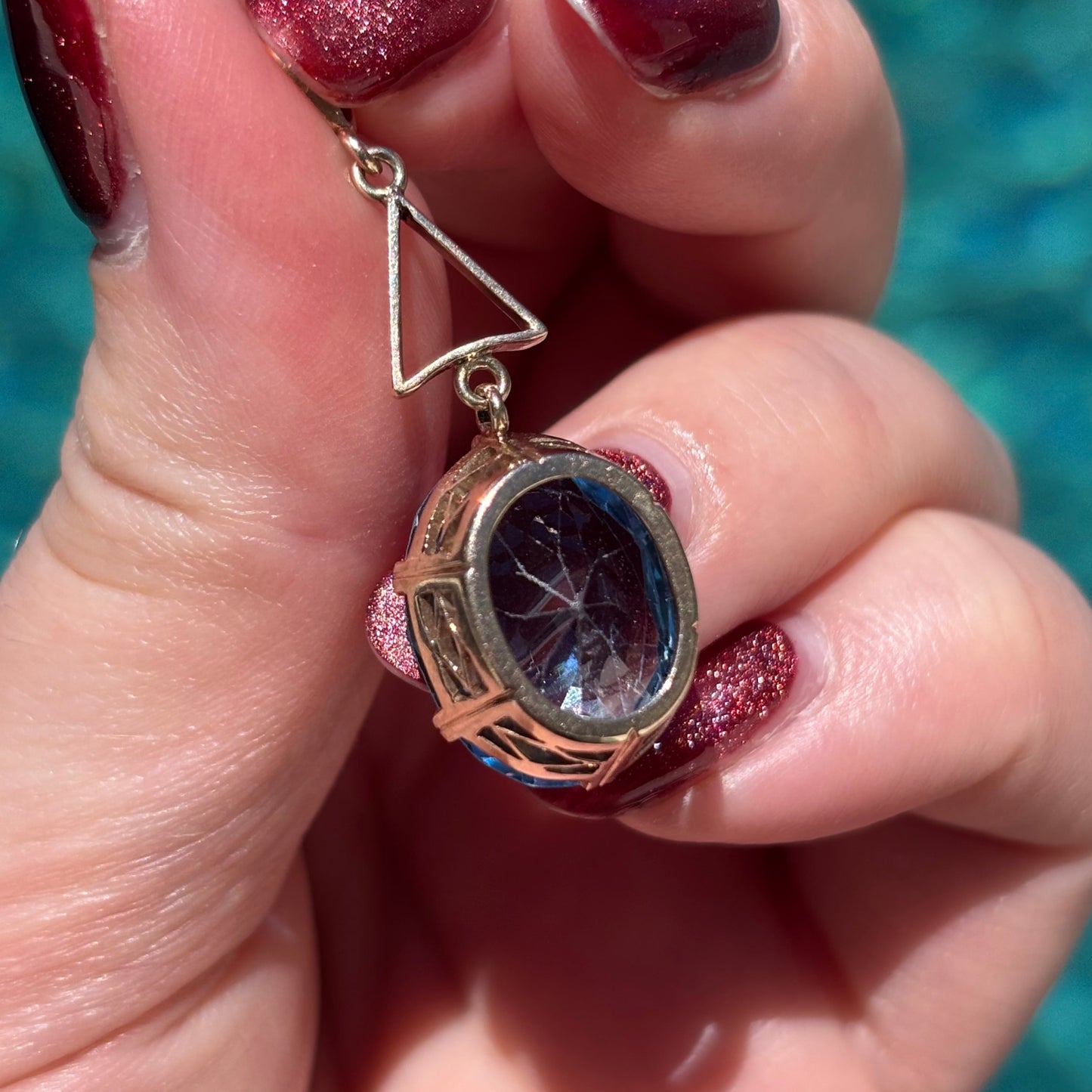 Vintage 8K Large Blue created Spinel pendant