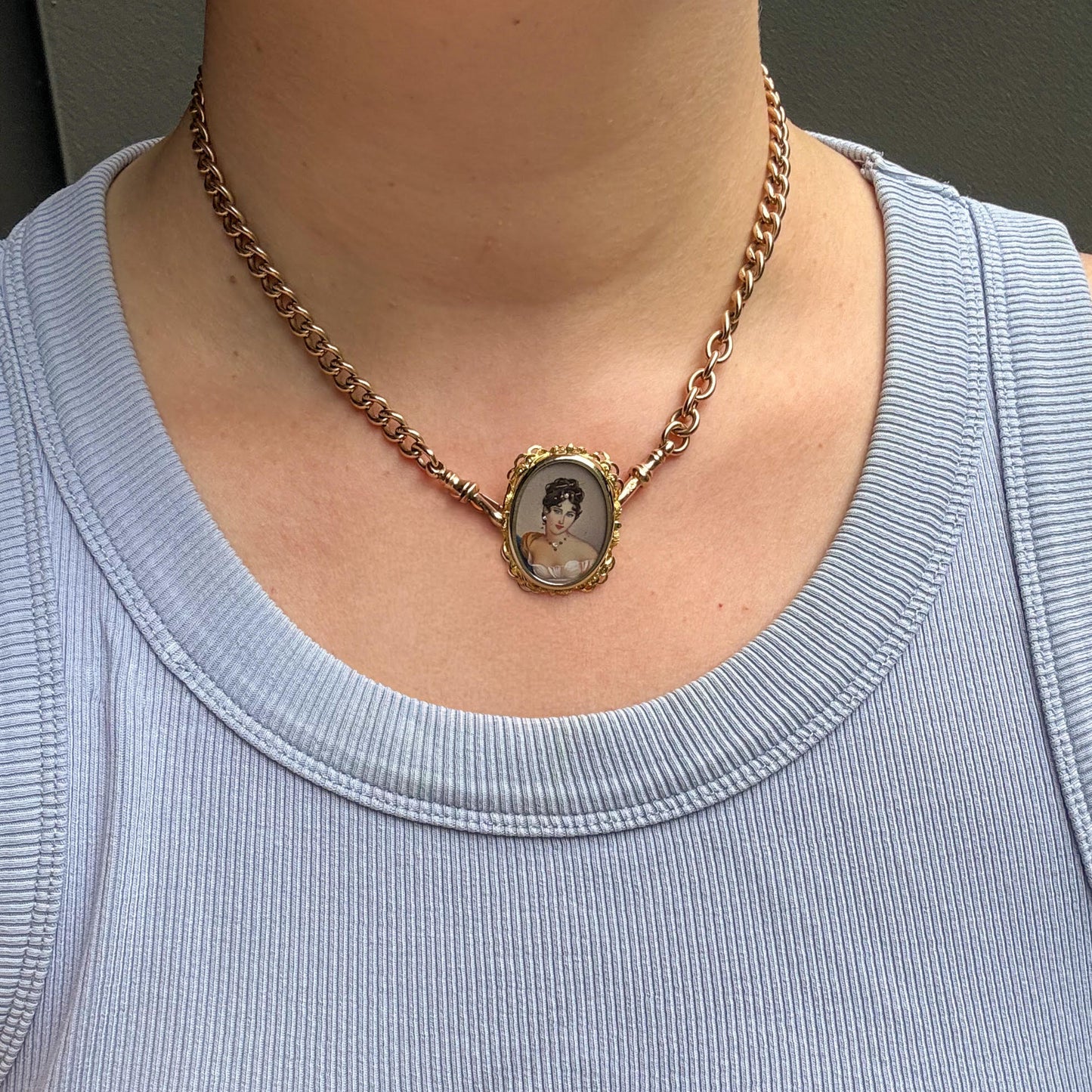RARE Antique 18CT Gold lady portrait with Diamonds on velvet choker