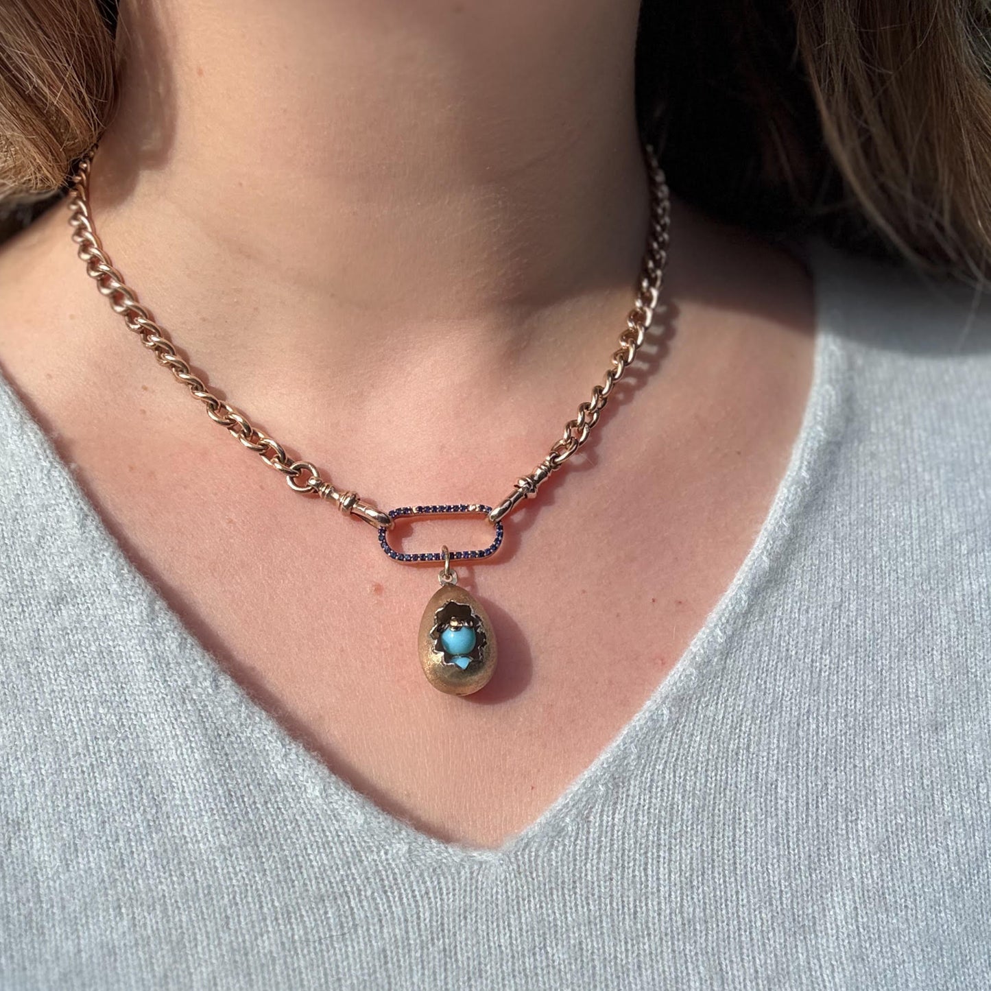 RARE Vintage 10CT hatching Turquoise Bluebird pendant